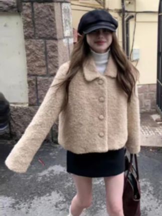 冬季羊毛外套加厚夹棉短款小个子慵懒风皮毛一体皮草#穿搭 #ootd穿搭 #秋冬穿搭 #外套 #韩系穿搭