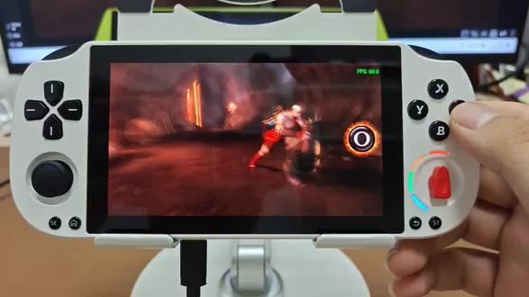 PSK5000掌机畅玩战神