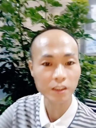 算不上保安,只能说是地痞流氓#三名保安殴打外卖员#文哥说