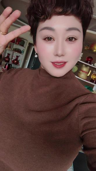 全网都在唱玉芬,我也跟拍一个。