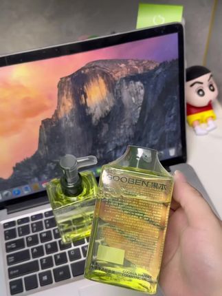 果本卸妆油现在买一送一啦。你敢信,这个价到手两大瓶。洗卸养三合一,承包你一年的卸妆需求,#卸妆 #卸妆油 #果本卸妆油 #温和卸妆 #好物推荐
