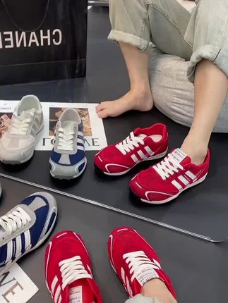 新款时尚百搭休闲运动鞋#好穿又好搭 #好穿不累脚 #休闲运动 #潮流穿搭 #阿甘鞋