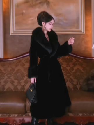 #大毛领毛毛外套#时尚穿搭 #女装搭配 #时尚女装分享 #女装推荐