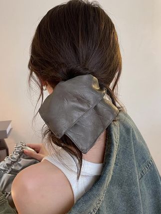 复古方巾发圈女2025新款高级感扎头发绳优雅头绳简约气质成人头花#发圈 #复古方巾 #发绳 #优雅头绳 #扎发绳