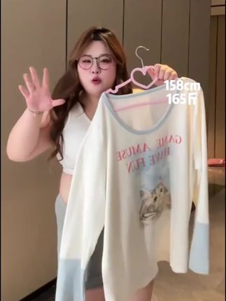 2025年新款大码女装宽松显瘦猫咪印花长袖上衣2976#谁穿谁好看 #上衣女装 #显瘦显高显腿长 #同款 #看过来