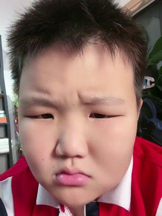 有人拦吗? #语出惊人的熊孩子