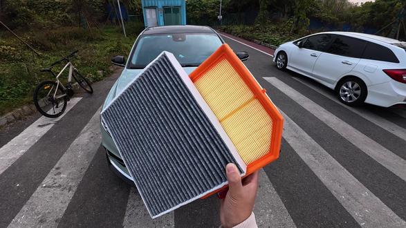 吉利车型空气空调滤芯,自己动手就可以更换,安装方便过滤充分#空调滤芯 #空气滤芯 #吉利汽车