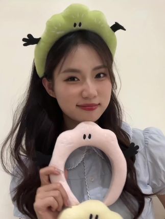 不羡慕别人、因为这个发箍我有!#甜妹系列 #发箍 #甜妹 #是时候安排一下了