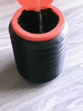 #车用垃圾桶
