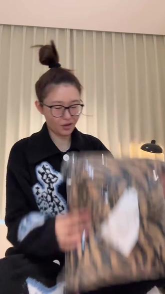 ins风韩女舒棉绒厚款辣妹虎纹休闲抽绳调节日常卫裤休闲裤#休闲裤搭配#穿搭分享#休闲穿搭 #加厚保暖#ootd穿搭