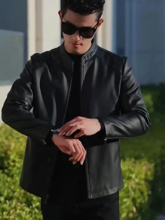 #时尚穿搭秀 #皮夹克 #男士必备 #秋季搭配 #好物推荐🔥