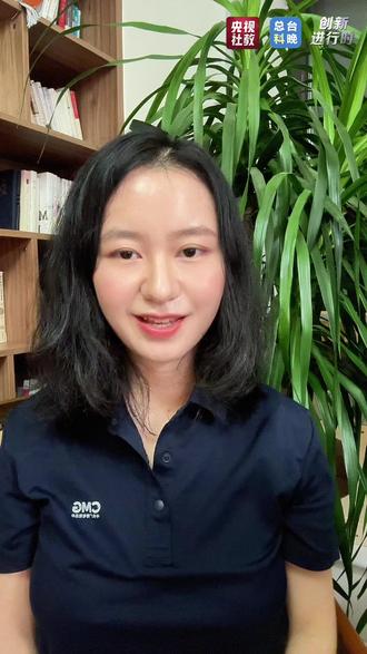 80后母亲进驻天宫:盘点“她们” 的太空60年
是警察、是博士,也是三个孩子的母亲,但在这些身份之外,她更是勇敢奔赴星海的自己。神舟二十三号升空,黎家盈的名字闪耀天际。这条航天路,女性已经走了六十多年。点击视频,阅读“她们”硬核又浪漫的太空史诗。愿所有女性的梦想,都不被地平线限制!#央视社教#总台科晚#央视科技#神舟二十三号#黎家盈#女性力量