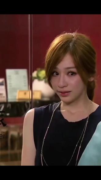 每次看王心凌在偶像剧里落泪的时候都好心疼!