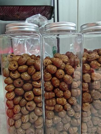 磨桃核真的很费手 地主家的余量已经部分到货#桃核