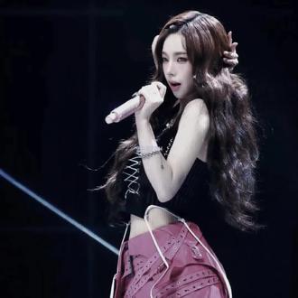 申请成为瘤子的法友 #柳智敏 #Karina