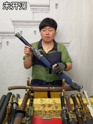 #牛尾刀#冷兵器#男人的玩具#工艺品@DOU+上热门