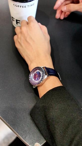 星轨映机芯,秒针赴星河
#海鸥表#星宿#斗转星移#二十四节气