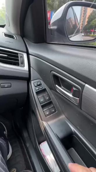 以后这种情况就别着急了#汽车那点事儿 #原装拆车