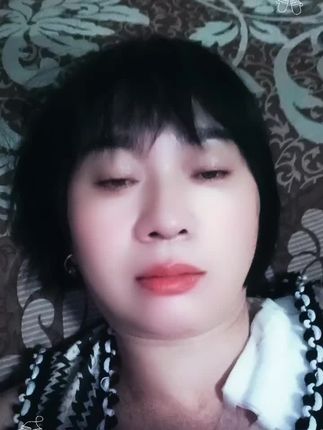 平时口口声声说对我好的人,口口声声说关心我的人,关健的时候怎么没见人出现。