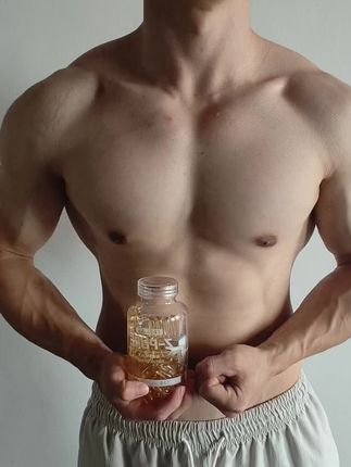 运动人群补充鱼油真的很重要,Omega-3可以让你有一个更好的身体状态,对关节和运动恢复都非常友好。#鱼油 #腹肌 #吃鱼油的好处 #鱼油推荐 #减脂