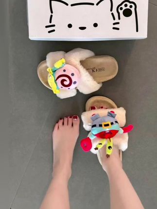 好朋友 送我一双 谢谢!#棉拖鞋 #也太可爱了吧