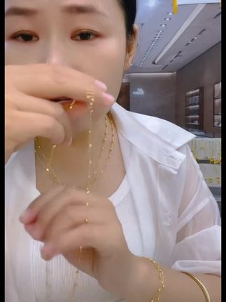 #福韵天玺 铜合金项链 《韵系列》镭射金四叶草项链气质轻奢时尚#项链#锁骨链#百搭项链#项链推荐