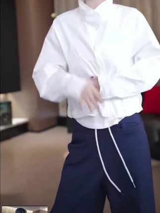 #每日分享 #强烈推荐 #简约穿搭 #女装穿搭 #分享穿搭