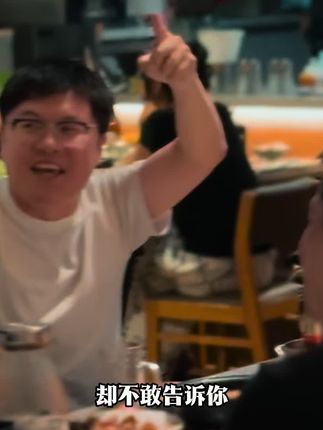 我偷偷爱着你,而这件事,终将让我成为更好的自己。#哈尔滨九紫烧烤 #我们不一样 #经典老歌 #偷偷爱上你#拯救不开心