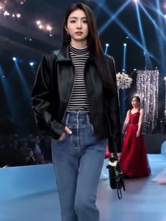 #时髦穿搭 #皮衣外套 #完美搭配 #百搭显瘦#气质美女