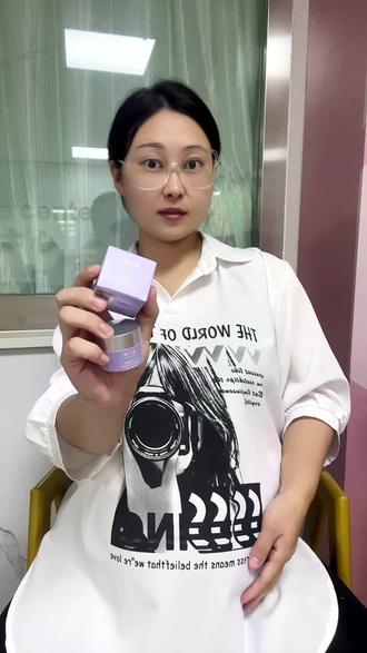 过来人经验,准备#母乳喂养 的新手妈妈 ,孕期一定要开始用#羊脂膏 ,要不然到时候真的比生孩子还😖#孕期好物分享 #待产包 #母婴好物推荐