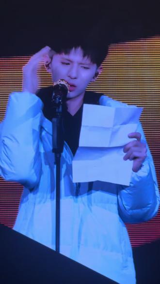 来自小何的一封信
让我哭了一整晚
谢谢你成为何浩楠#何浩楠