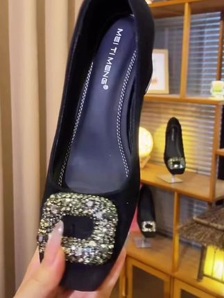 #时尚高跟鞋 #高跟鞋 #只做高品质 #穿出高级感 #小羊皮单鞋