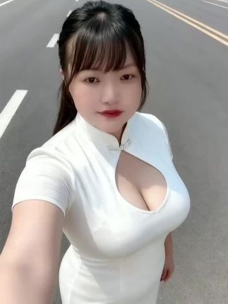 #很哇塞的小姐姐 #做一个阳光女孩 #阳光女孩👧 #女孩👧 @DOU+小助手