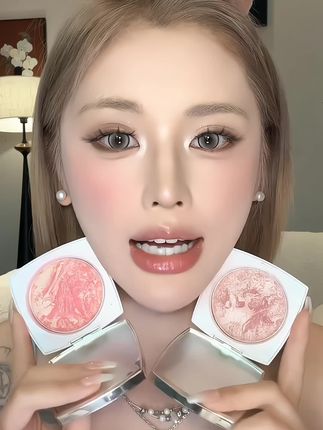 这个夏天被卖爆的五花肉腮红来啦,自带高光细闪,颜色真的绝美!#腮红 #腮红推荐#腮红打法#amiir腮红