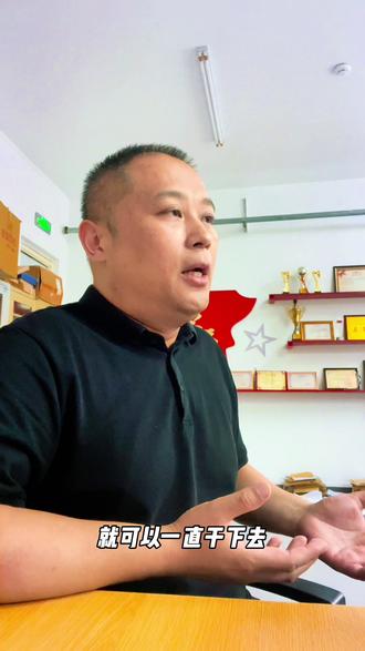 什么是定向培养军士? 专门为高考生准备的学历教育+军旅生涯+职业发展相结合的特殊成长路径。 河南省唯一所培养护理军士生得高职院校,2025年各省份录取分数线参考,2026年新增10名女招生培养计划,最大的优势就是就业稳定 。#定向军士 #护理 #就业指导 #职业 #征兵入伍