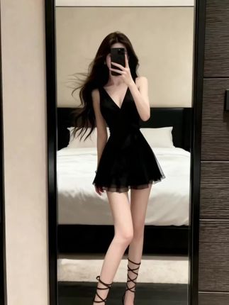 #御姐风 #氛围感女神 #纯欲风#美出高级感#裙子控