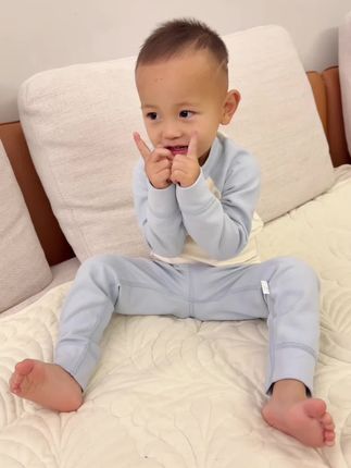 这天是说降温就降温啊.#贴身衣物#儿童秋衣秋裤套装 #儿童保暖套装