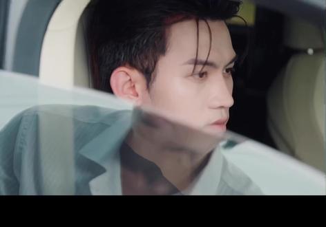 #强烈推荐
色令智昏的~游主任