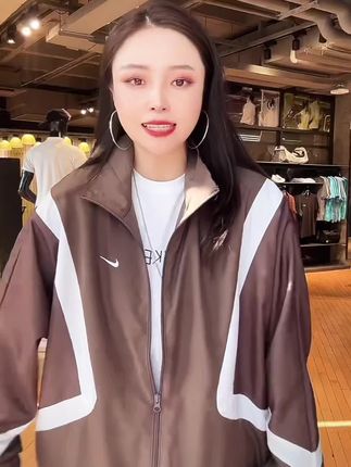 NIKE耐克中性梭织连帽外套IM3355-004#爆款热卖中 #耐克 #nike #连帽外套 #梭织外套