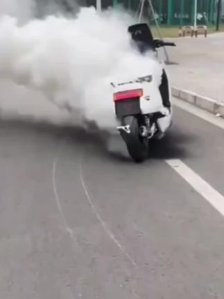 #电动车