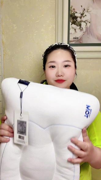 正在给宝宝选枕头的妈妈们看过来#TOM #汤姆猫儿童枕#汤姆猫儿童枕芯