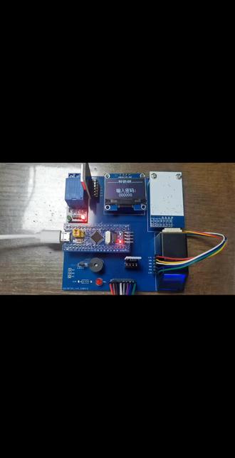 问问大家现在毕设都做到哪一步了,接了一个基于STM32单片机的RFID密码锁的设计与实现的毕设项目,有想法的可以私信,沟通需求便宜做#物联网 #单片机 #大学生 #毕设 @抖音小助手 @DOU+上热门