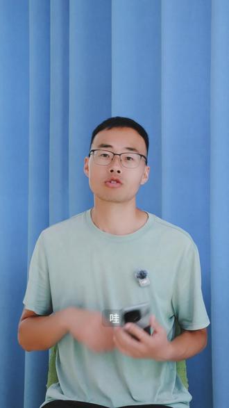 手机指纹除了解锁屏幕,还隐藏有其他功能 你知道吗,在iQOO15手机上的指纹按钮,除了用来解锁屏幕,还能自定义更换图标动画,并且还有其他隐藏功能。#手机指纹解锁 #超声波指纹 #iQOO #iQOO15 #数码科技