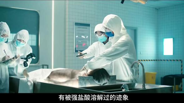 谁在镜中?谁在镜外?#剥茧把悬疑味拍的太足了 #剥茧