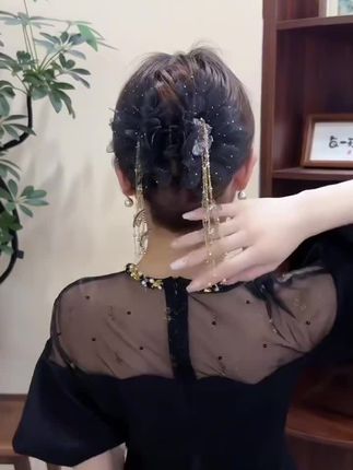 #轻奢风气质闪钻流苏羽毛抓夹女2025新款饱满后脑勺高级感发夹头饰