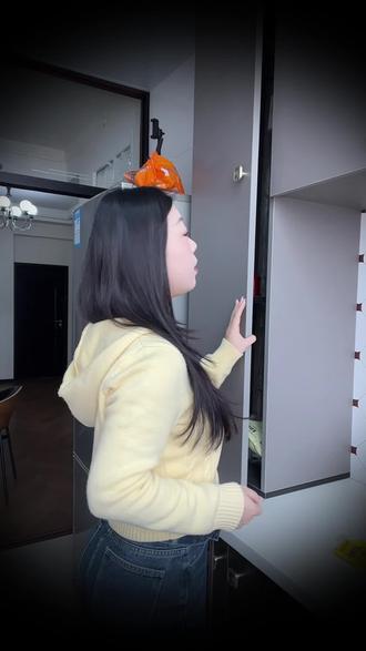 随变汇聚舞蹈变装视频,随手跟拍舞蹈 #随变AI随便玩 #随变app #随变打个卡都是实力派 #随变青年凭实力出圈