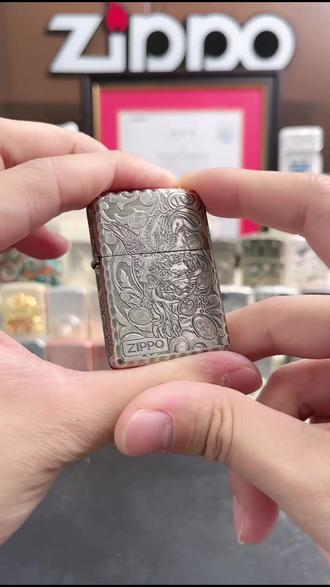 古银雕刻神兽!ZIPPO盔甲机送礼太有面了!