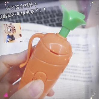 朱迪的胡萝卜录音笔正确使用方法哈哈哈哈~#玩个很新的东西 #朱迪 #录音笔 #疯狂动物城