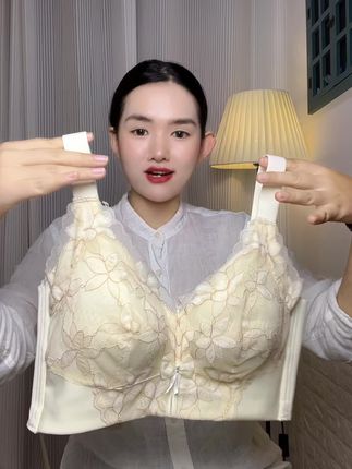 #显小内衣 #超薄透气 这款大显小内衣做的超薄无论舒适度还是透气性都非常好。价格还很便宜,真的可以闭眼入。
