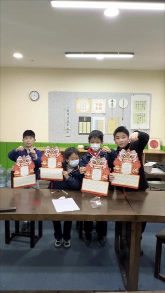 第26集:元旦临近,给学生们写点新年挂历#书法 #硬笔书法 #练字 #小学生#我要上热门 @DOU+小助手